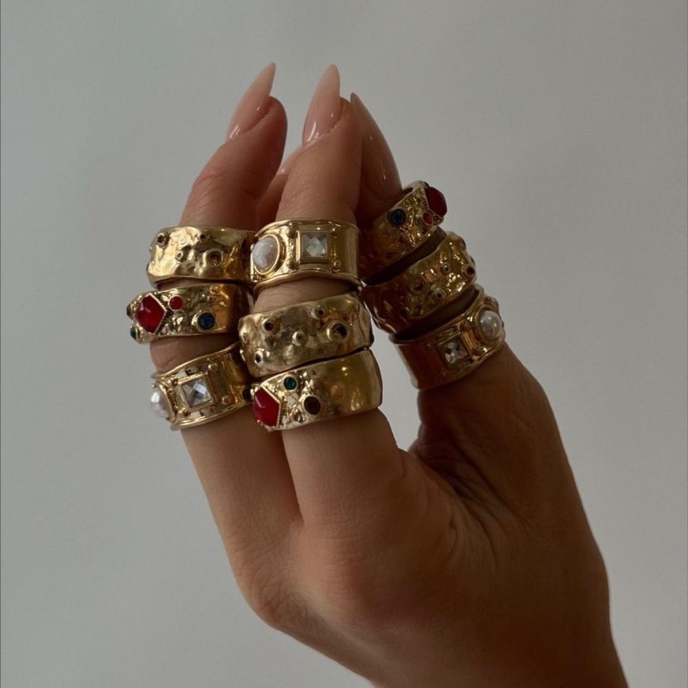 Weworewhat Vintage Pearl Ring Size 8